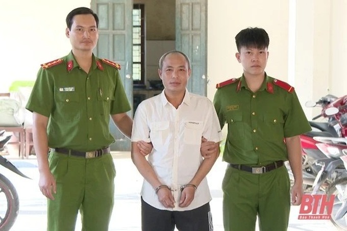 Thanh Hoa man detained for infringing upon State interests - 1