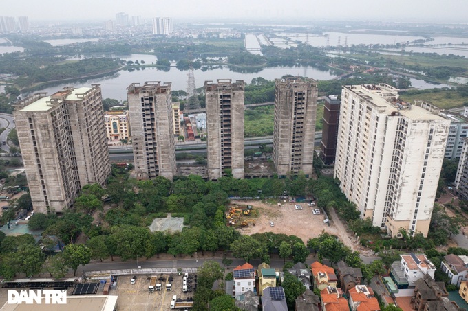 Hanoi's long-delayed student dormitory project turned into social housing - 1