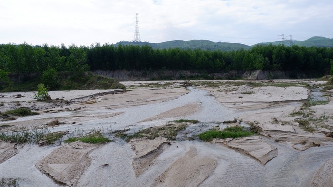 Danang farmland area faces erosion due to clay mining - 2