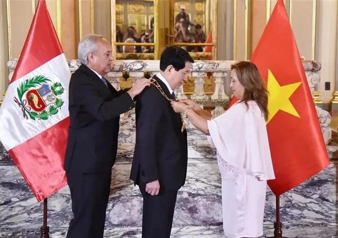 State President of Vietnam honoured with “The Sun of Peru” Order - 1