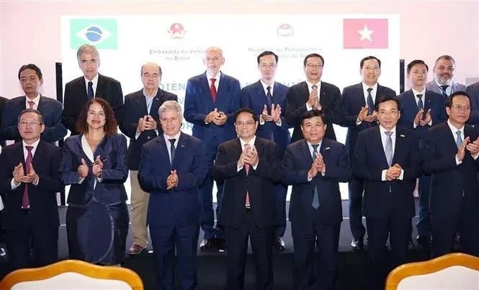 PM attends Vietnam-Brazil business forum ​in Rio de Janeiro - 1