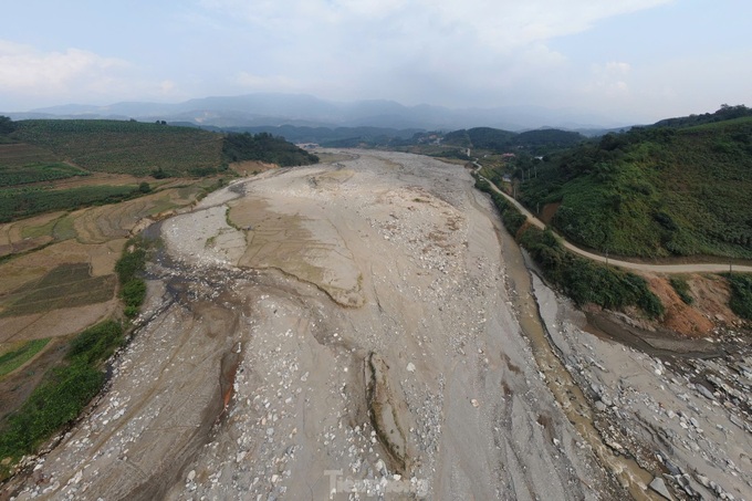 Lao Cai rice fields devastated by typhoon - 1