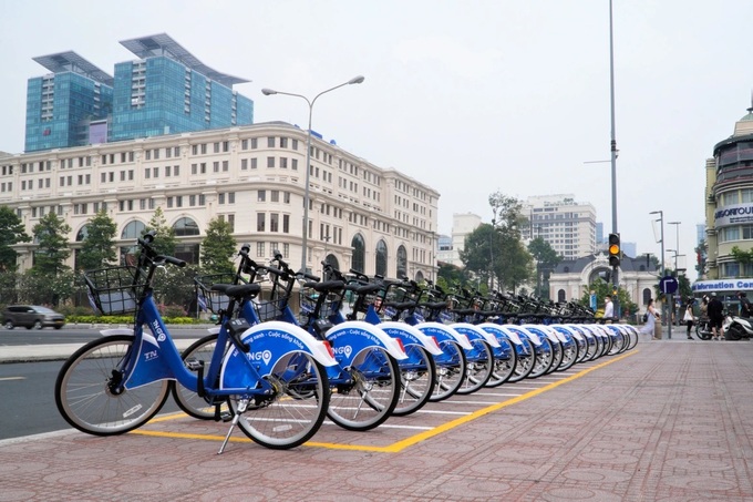 Public bicycles in HCM City fail to meet expectations - 1