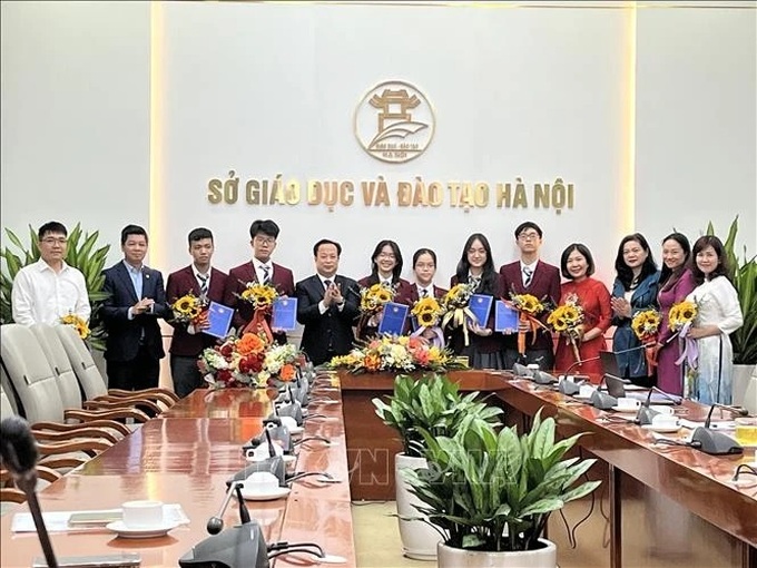 Six Hanoi students represent Vietnam at int’l junior science olympiad 2024 - 1