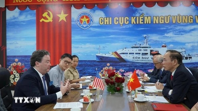 US to provide 12.5 million USD to support Vietnam in combating IUU fishing - 1