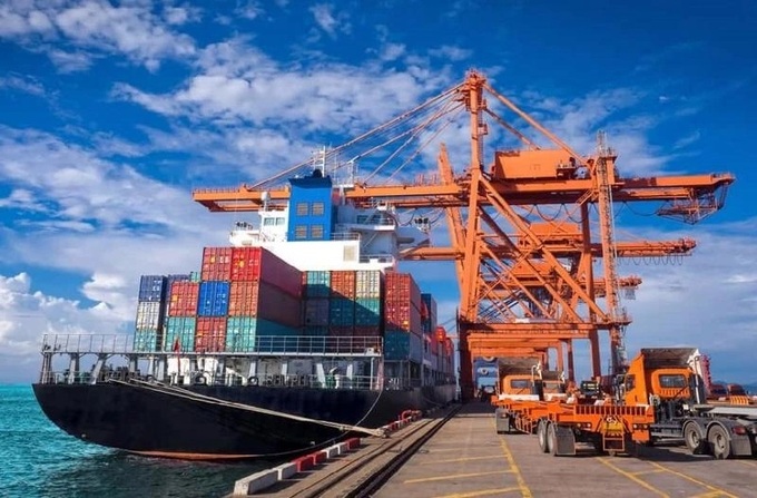 Exports likely to reach US$400 billion mark this year - 1