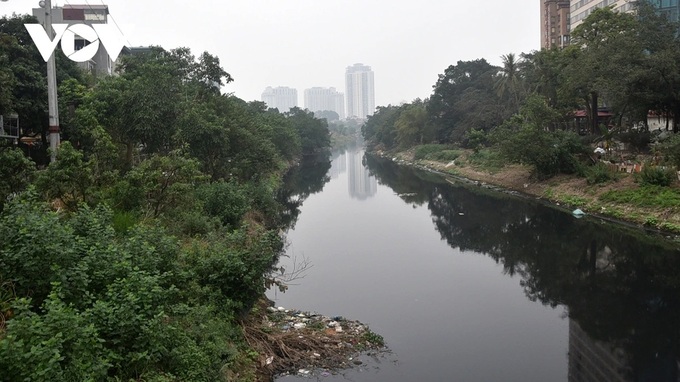 Five polluted rivers in Hanoi - 4 Five polluted rivers in Hanoi - 4
