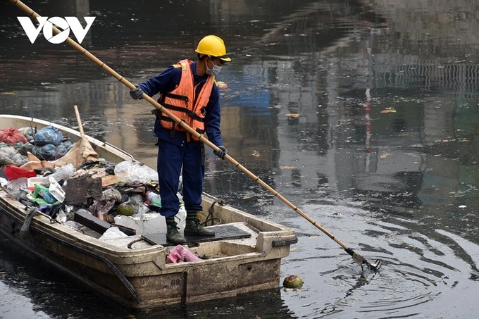 Five polluted rivers in Hanoi - 10 Five polluted rivers in Hanoi - 10