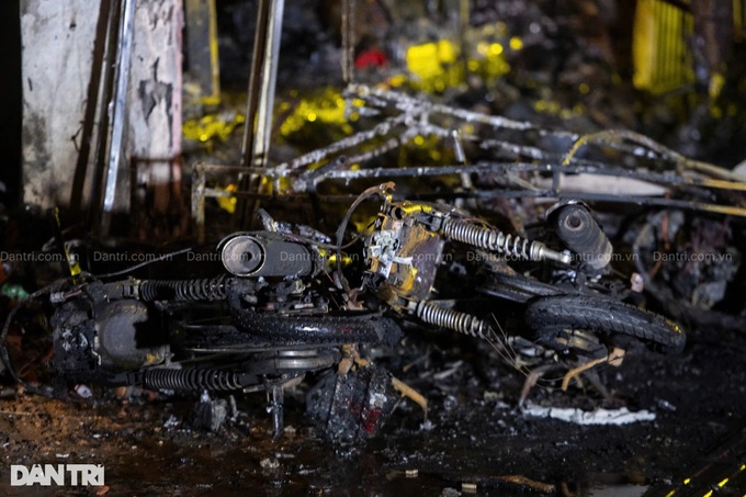 Man charged with manslaughter after Hanoi cafe arson attack kills 11 - 5