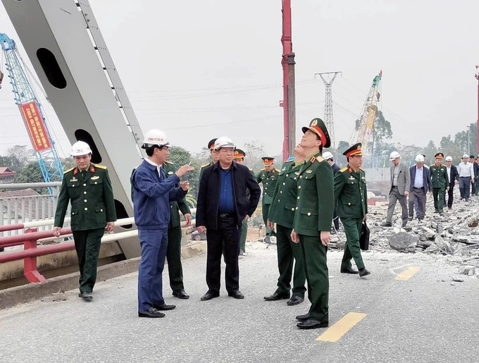 Construction of new Phong Chau bridge kicks off - 1