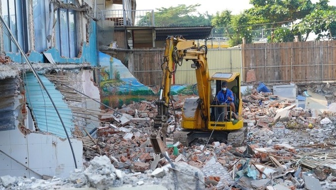 Vung Tau removes sea-encroaching construction works - 2