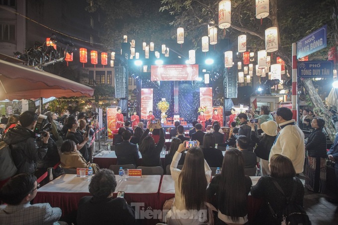 Hanoi's food street gets new look. - 3