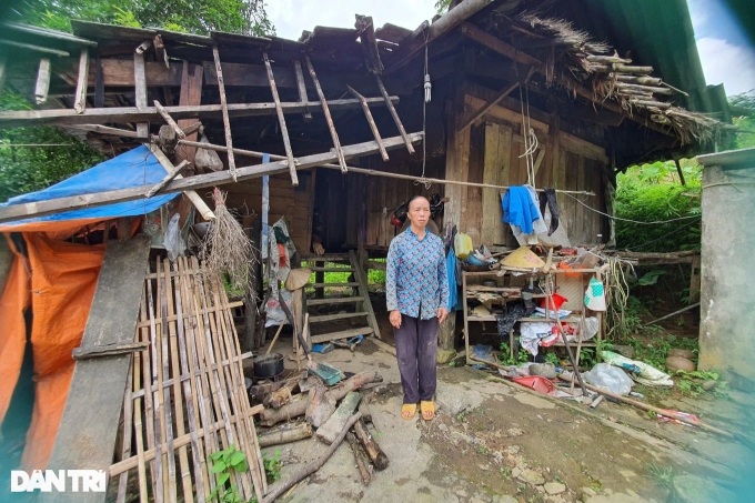 New house given to Bac Kan woman - 2