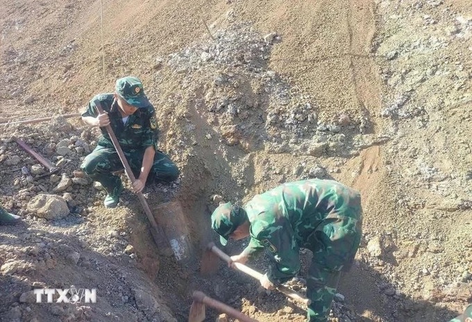 Over 220kg wartime bomb detonated in Binh Phuoc - 1