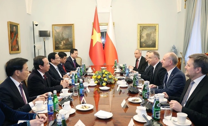 Vietnamese PM meets with Polish President in Warsaw - 1