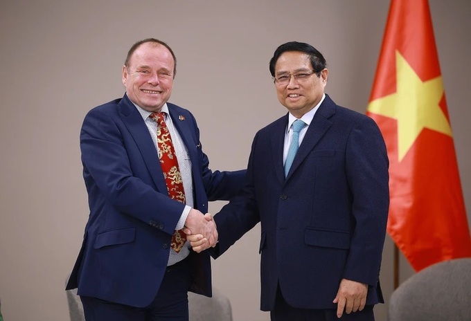 Prime Minister receives Chairman of Czech - Vietnam Friendship Association - 1