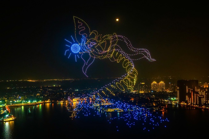 Hanoi to hold drone light show on Lunar New Year's Eve - 1