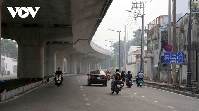 Two infrastructure projects near Tan Son Nhat Airport operational - 1