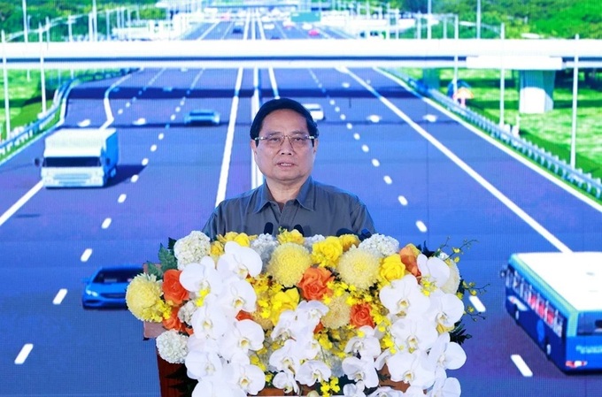 PM attends groundbreaking ceremony of HCM City expressway - 1 PM attends groundbreaking ceremony of HCM City expressway - 1