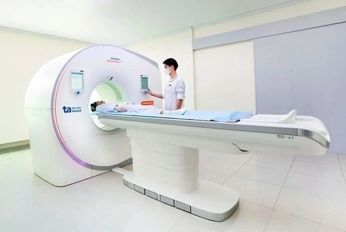 Vietnam debuts world's fastest CT scanner featuring highest slice count - 1