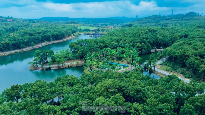 Hue abandoned park gets new look - 5