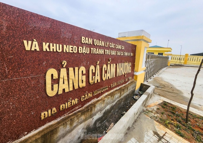 VND280 billion fishing port in Ha Tinh set to begin operations - 1