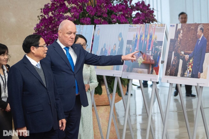 PM Chinh welcomes New Zealand PM - 3