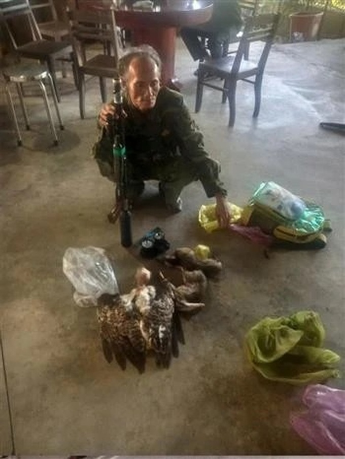 Wildlife poachers arrested in Tay Ninh's national park - 1