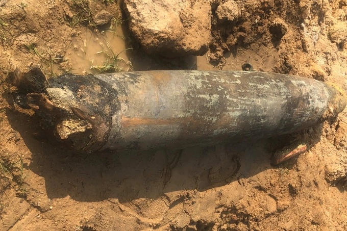 200​-kilo bomb ​discovered at ​water ​pipeline project site in Ha Tinh - 2