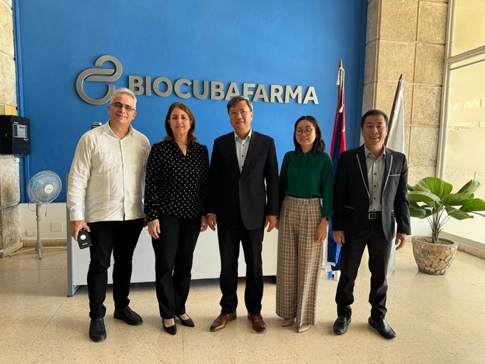 Vietnam, Cuba promote pharmaceutical cooperation - 1