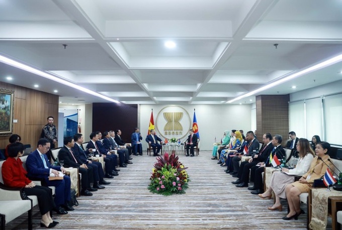 Top Vietnamese leader makes historic visit to ASEAN Secretariat - 2