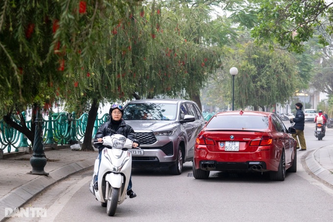 Hanoi approves road upgrade around West Lake - 3