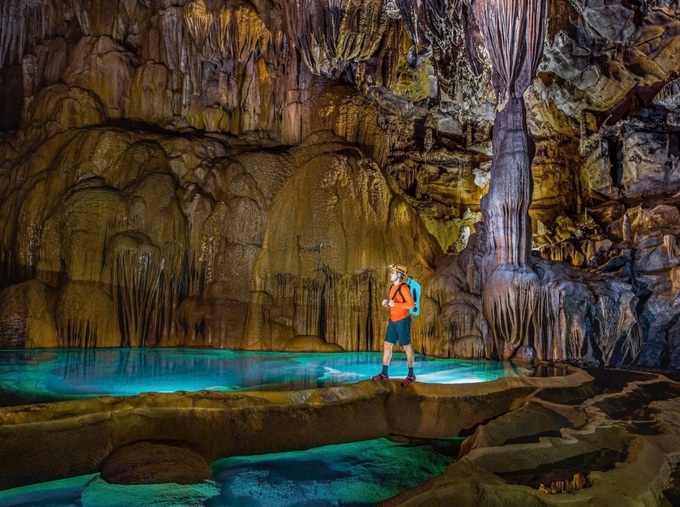 Phong Nha-Ke Bang sinkhole zipline opens - 5