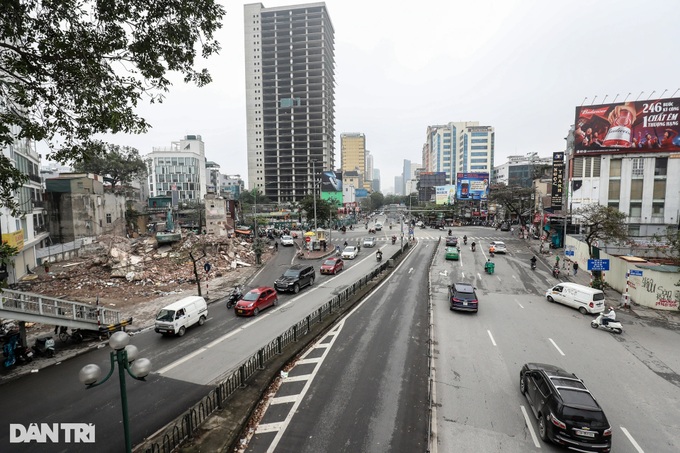 Hanoi resumes costly road site clearance - 5