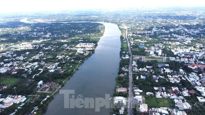 Binh Duong approves 100-kilometre Saigon River road project - 1