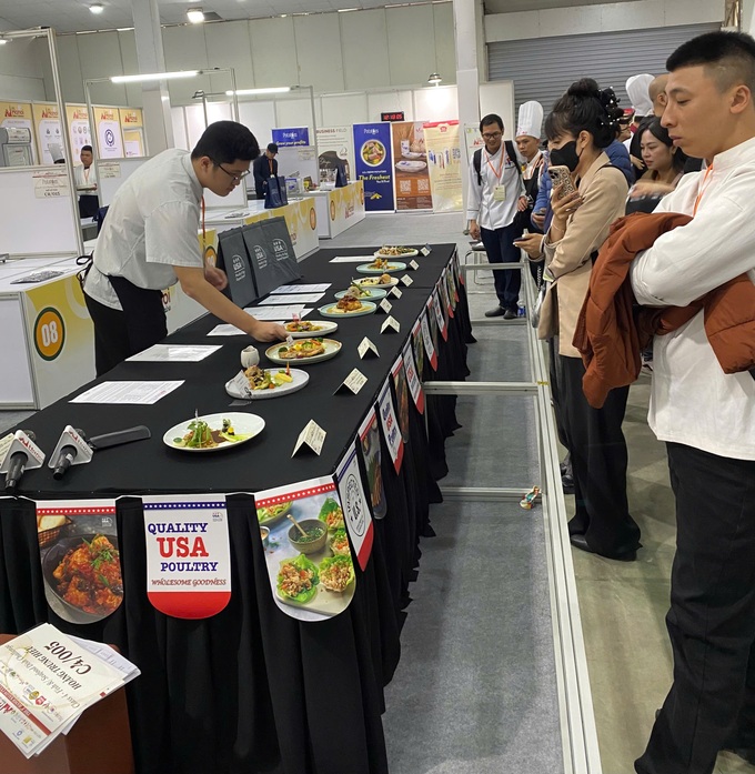 Over 180 businesses showcase products at Food & Hospitality Hanoi 2025 - 2