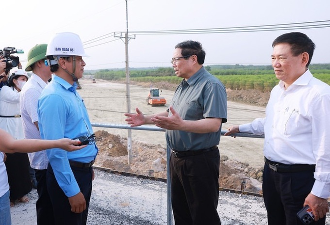 PM sets December 31 as deadline for Long Thanh airport completion - 2