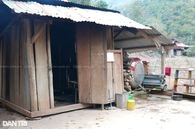 Nghe An's mountainous region in need of a new school - 4