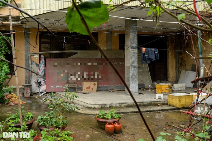 Many headquarters in Hanoi left abandoned for years - 5 Many headquarters in Hanoi left abandoned for years - 5