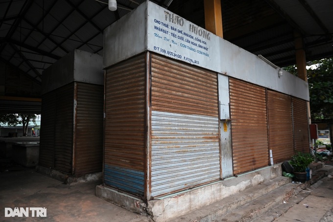 Multi-billion dong markets lie abandoned in HCM City - 7 Multi-billion dong markets lie abandoned in HCM City - 7