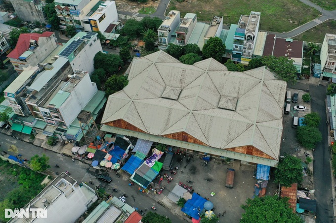 Multi-billion dong markets lie abandoned in HCM City - 9 Multi-billion dong markets lie abandoned in HCM City - 9