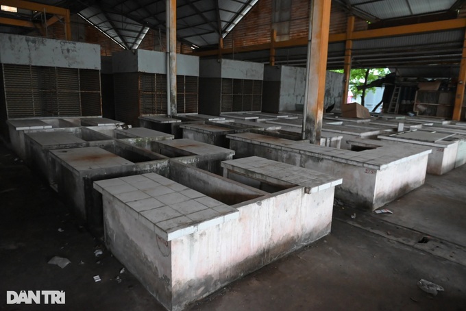 Multi-billion dong markets lie abandoned in HCM City - 11 Multi-billion dong markets lie abandoned in HCM City - 11