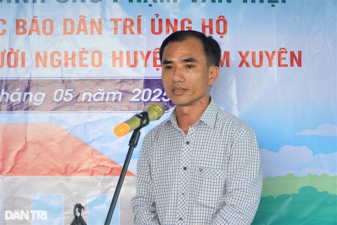 Dantri builds new house for mentally challenged couple in Ha Tinh - 3 Dantri builds new house for mentally challenged couple in Ha Tinh - 3