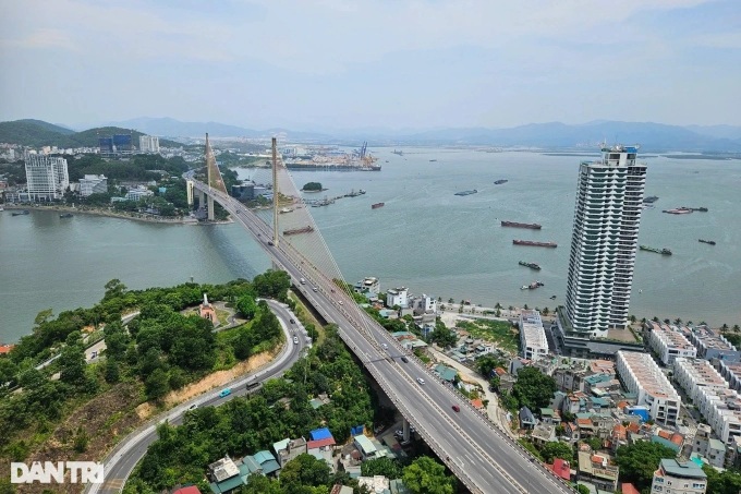Quang Ninh seeks investors for grand theatre project - 1 Quang Ninh seeks investors for grand theatre project - 1