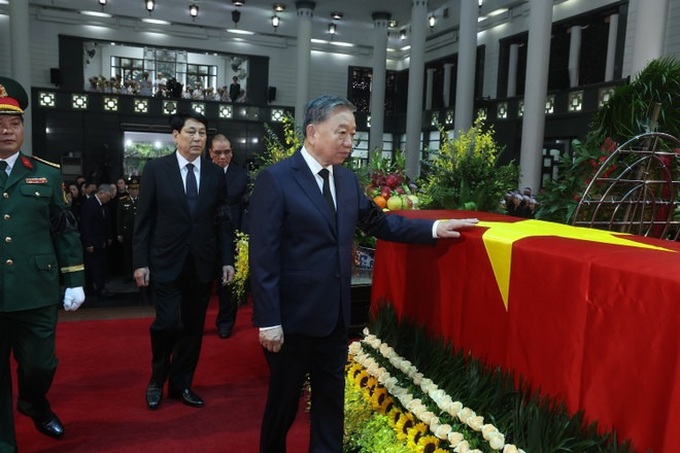 State funeral held for former State President Tran Duc Luong - 2 State funeral held for former State President Tran Duc Luong - 2
