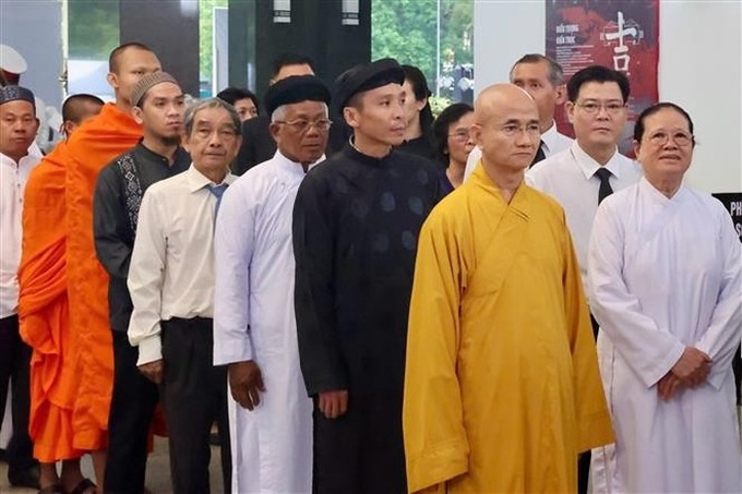 State funeral held for former State President Tran Duc Luong - 3 State funeral held for former State President Tran Duc Luong - 3