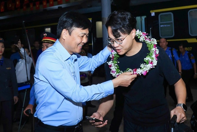 Vietnam–China international railway service resumes after five-year hiatus - 2