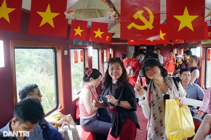 Binh Dinh tourist train service ready for launch - 1 Binh Dinh tourist train service ready for launch - 1