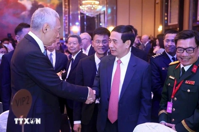 Vietnamese Defence Minister attends Shangri-La Dialogue in Singapore - 1 Vietnamese Defence Minister attends Shangri-La Dialogue in Singapore - 1