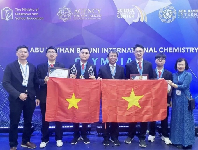 Vietnamese students win big at International Chemistry Olympiad ARBIChO - 1 Vietnamese students win big at International Chemistry Olympiad ARBIChO - 1